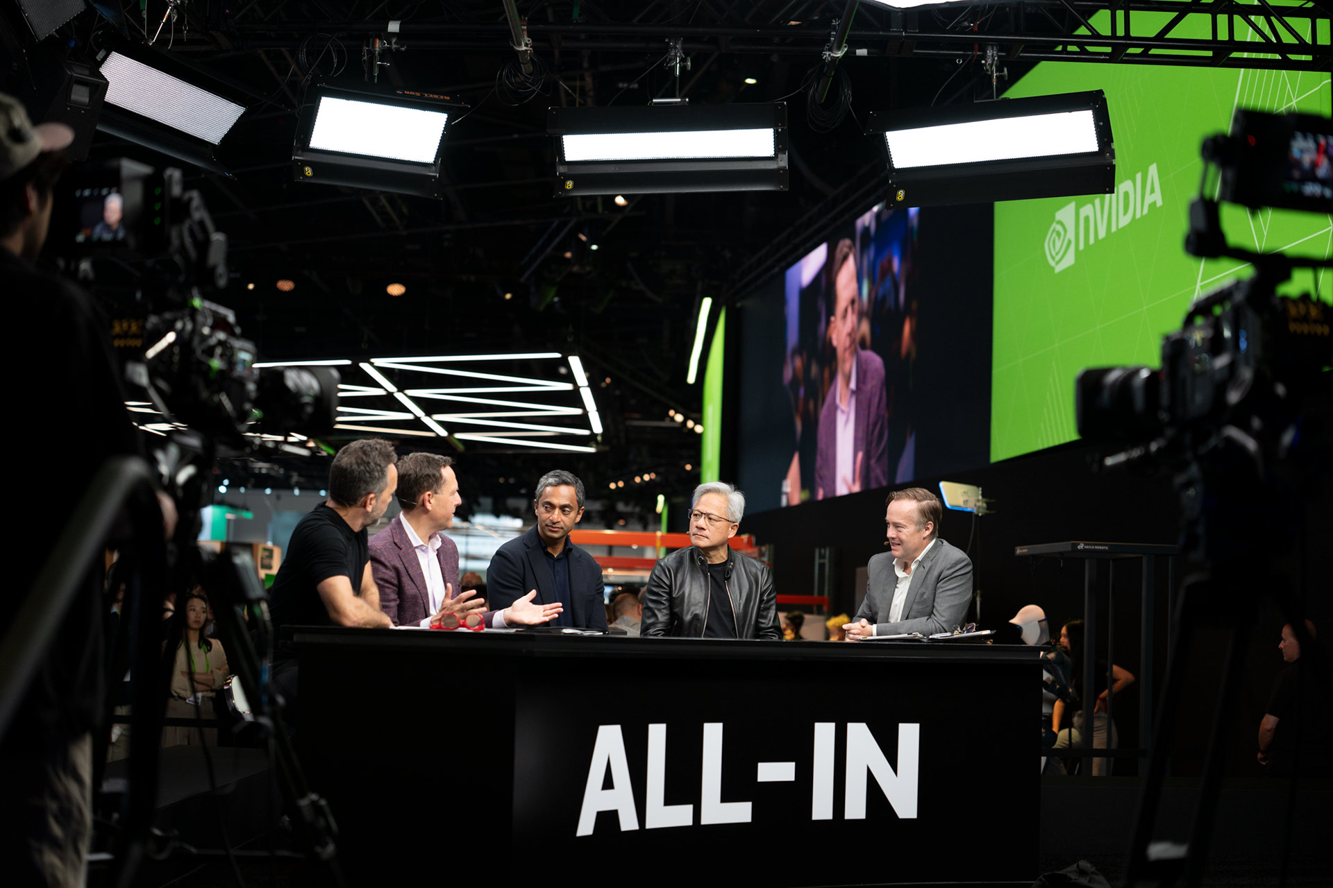 \GEFORCE RTX 50 — image 9